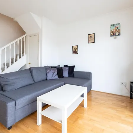 Cozy 2bed In Next To River Liffey * Dublin