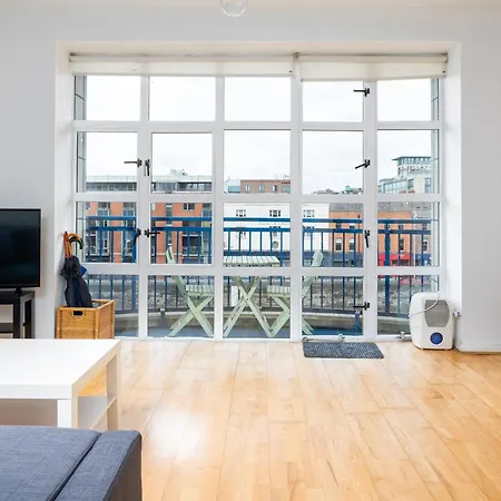 Apartment Cozy 2bed In Next To River Liffey *